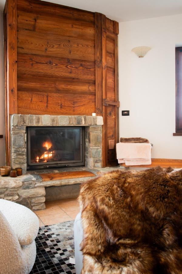 Green Mountain Lodge Oulx المظهر الخارجي الصورة