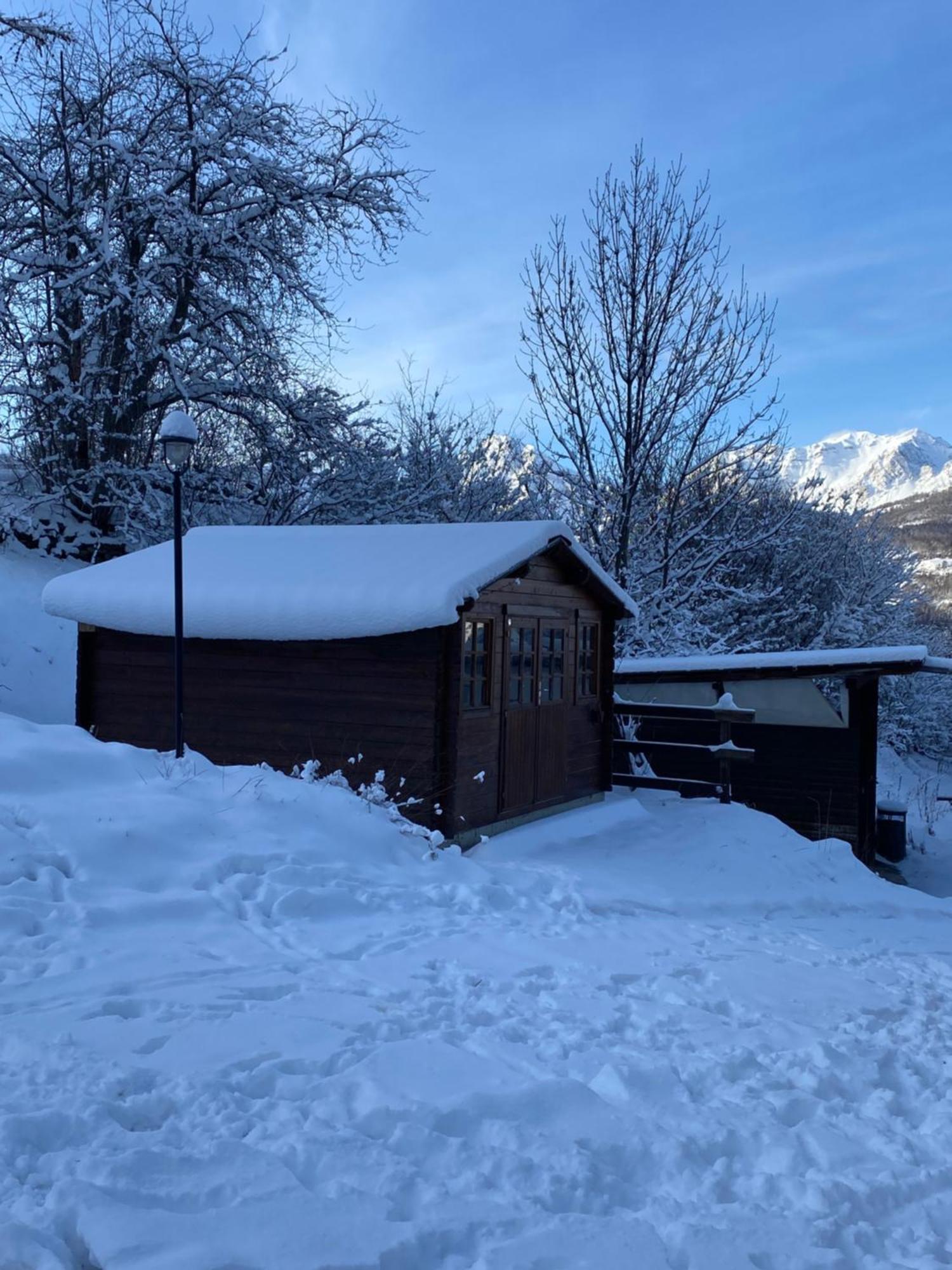 Green Mountain Lodge Oulx المظهر الخارجي الصورة