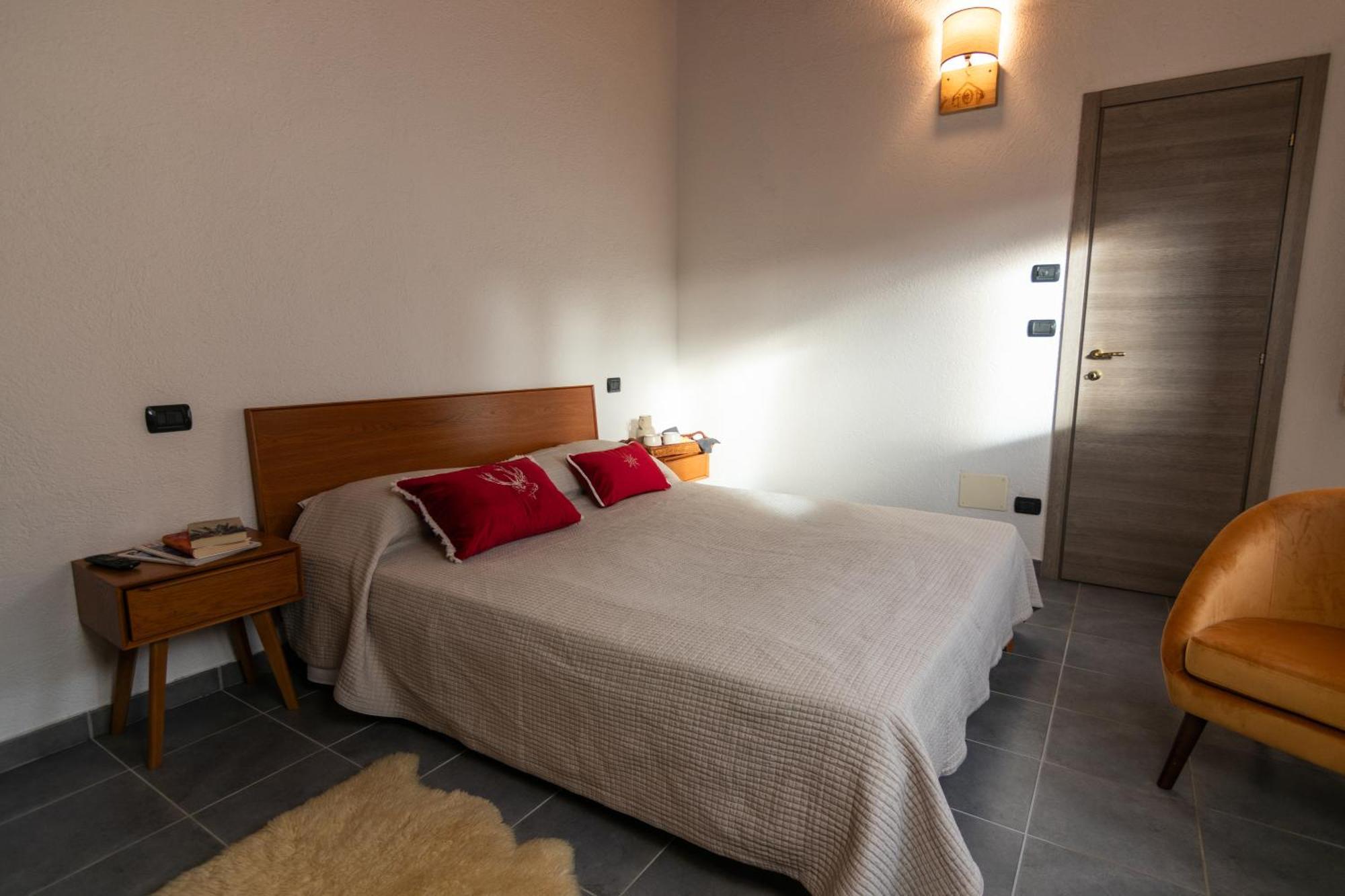 Green Mountain Lodge Oulx المظهر الخارجي الصورة